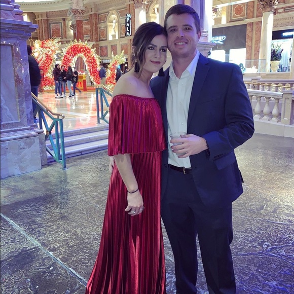 Meet your Posher, Colbie - Picture 4 of 14